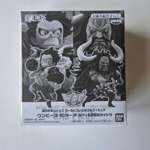 One piece weekly jump world Kiado and Luffy
